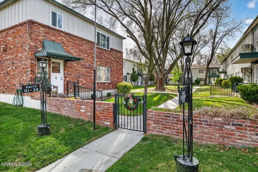 1945 4th, Sparks, Nevada 89431, 2 Bedrooms Bedrooms, ,1 BathroomBathrooms,Residential,Residential,4th,260003697