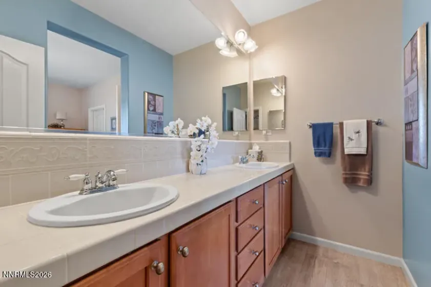 455 Dartmoor, Reno, Nevada 89521, 3 Bedrooms Bedrooms, ,2 BathroomsBathrooms,Residential,Residential,Dartmoor,260003706