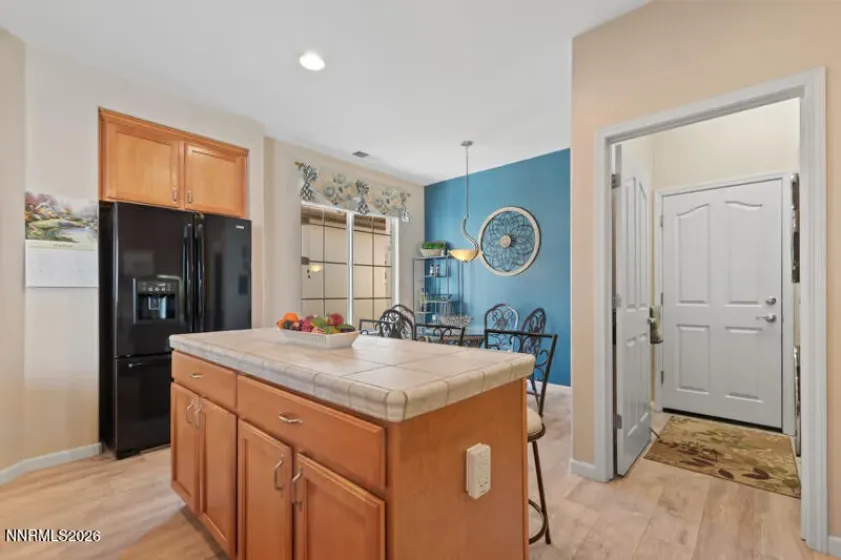 455 Dartmoor, Reno, Nevada 89521, 3 Bedrooms Bedrooms, ,2 BathroomsBathrooms,Residential,Residential,Dartmoor,260003706