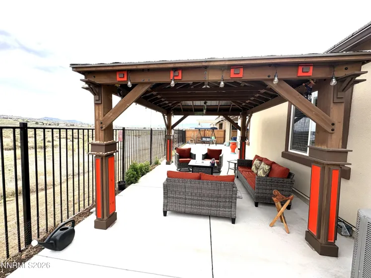 6150 Red Stable, Sparks, Nevada 89436, 4 Bedrooms Bedrooms, ,3 BathroomsBathrooms,Residential,Residential,Red Stable,260003708