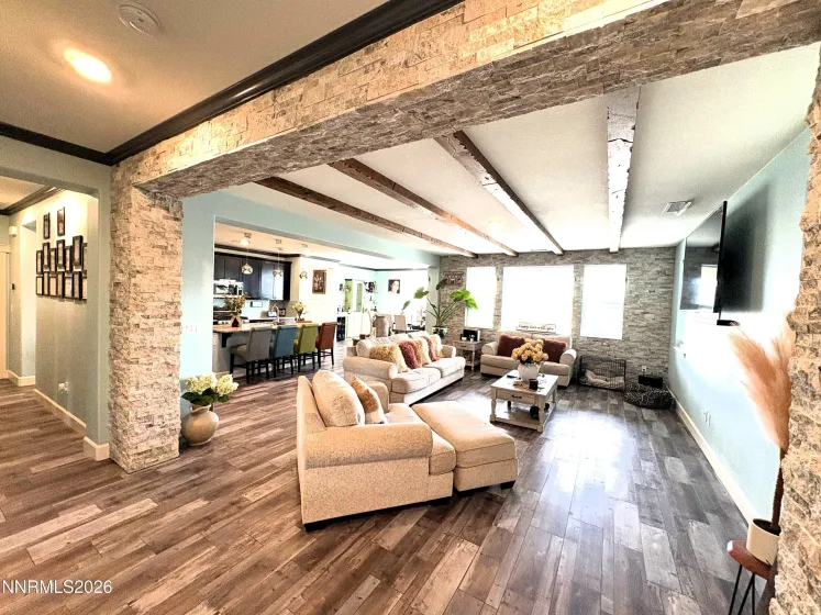 6150 Red Stable, Sparks, Nevada 89436, 4 Bedrooms Bedrooms, ,3 BathroomsBathrooms,Residential,Residential,Red Stable,260003708