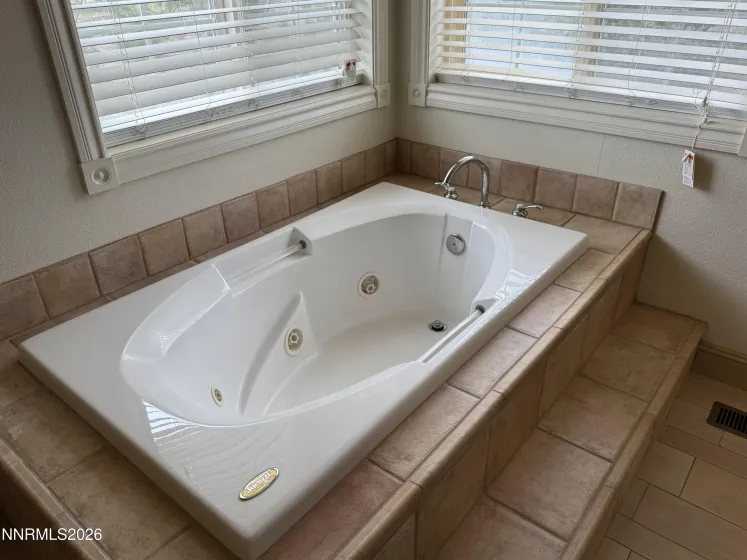 2020 Rocking Horse, Gardnerville, Nevada 89410, 3 Bedrooms Bedrooms, ,3 BathroomsBathrooms,Residential,Residential,Rocking Horse,260003711