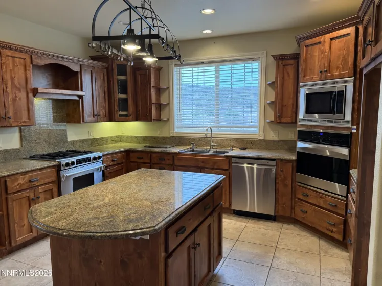 2020 Rocking Horse, Gardnerville, Nevada 89410, 3 Bedrooms Bedrooms, ,3 BathroomsBathrooms,Residential,Residential,Rocking Horse,260003711