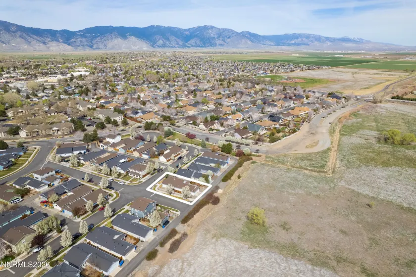 1349 Mountain Ash, Gardnerville, Nevada 89410, 3 Bedrooms Bedrooms, ,2 BathroomsBathrooms,Residential,Residential,Mountain Ash,260003712