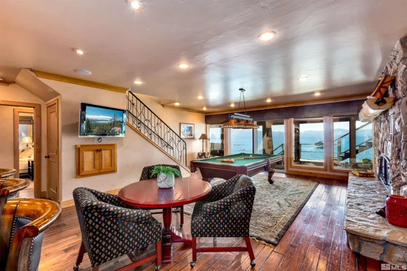 1080 Skyland, Zephyr Cove, Nevada 89448, 5 Bedrooms Bedrooms, ,6 BathroomsBathrooms,Residential,Residential,Skyland,260003713