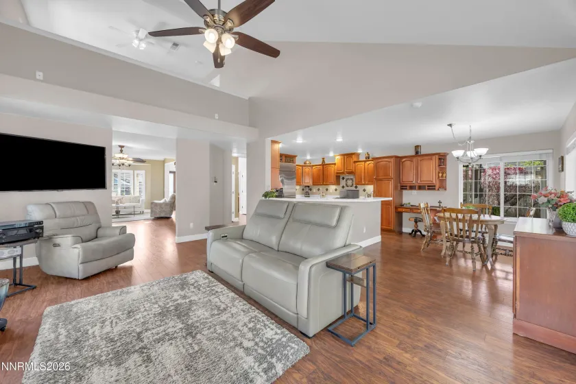 2134 Rapids, Carson City, Nevada 89703, 4 Bedrooms Bedrooms, ,4 BathroomsBathrooms,Residential,Residential,Rapids,260003715