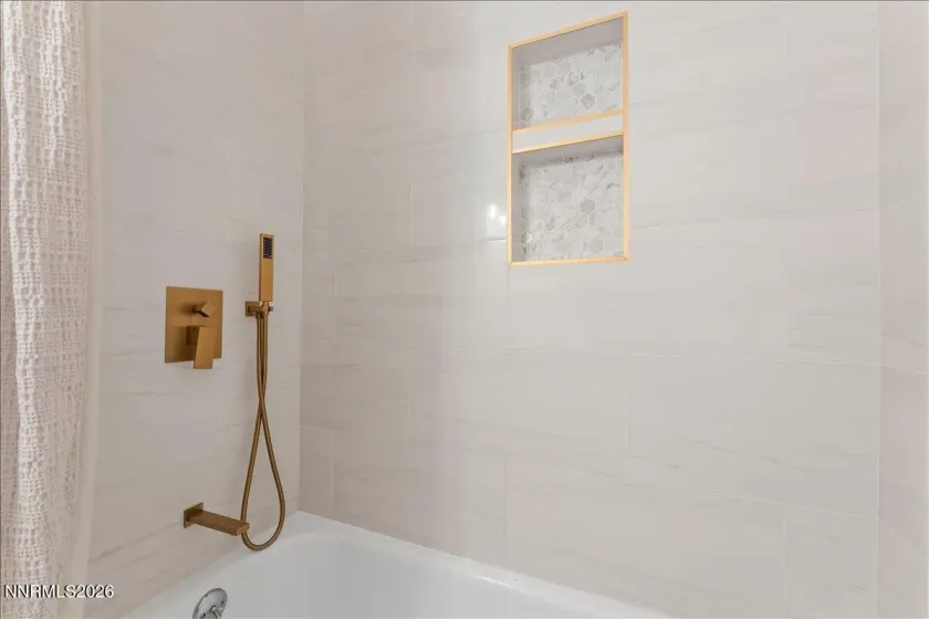 3325 Kings Row, Reno, Nevada 89503, 3 Bedrooms Bedrooms, ,2 BathroomsBathrooms,Residential,Residential,Kings Row,260003717