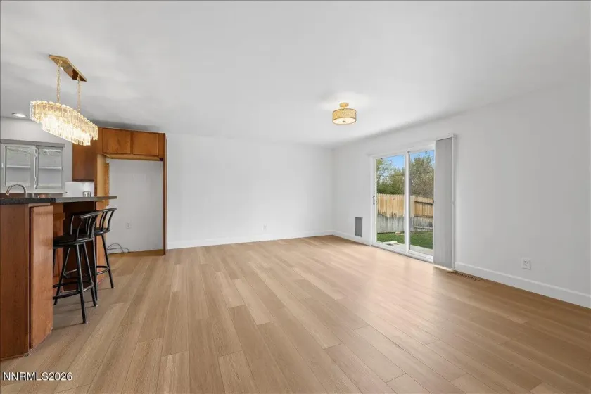 3325 Kings Row, Reno, Nevada 89503, 3 Bedrooms Bedrooms, ,2 BathroomsBathrooms,Residential,Residential,Kings Row,260003717