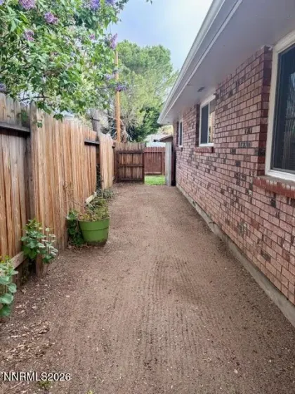 602 Poplar, Carson City, Nevada 89703, 3 Bedrooms Bedrooms, ,2 BathroomsBathrooms,Residential,Residential,Poplar,260003719