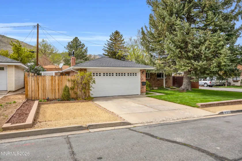 602 Poplar, Carson City, Nevada 89703, 3 Bedrooms Bedrooms, ,2 BathroomsBathrooms,Residential,Residential,Poplar,260003719