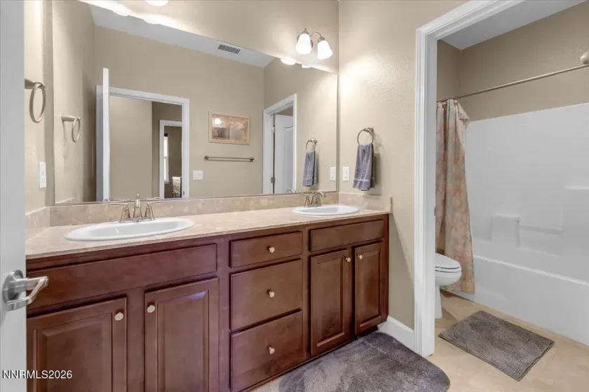 1870 Culiacan Pass, Reno, Nevada 89521, 4 Bedrooms Bedrooms, ,3 BathroomsBathrooms,Residential,Residential,Culiacan Pass,260003720