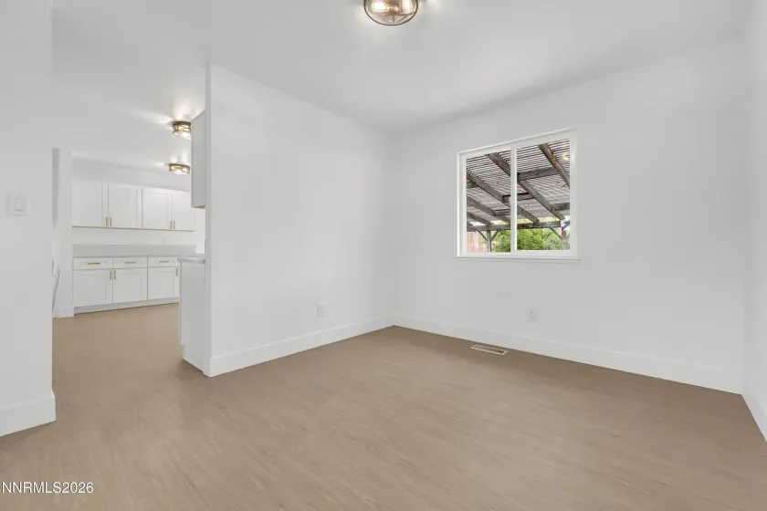 2560 Valmar, Reno, Nevada 89503, 3 Bedrooms Bedrooms, ,3 BathroomsBathrooms,Residential,Residential,Valmar,260003721