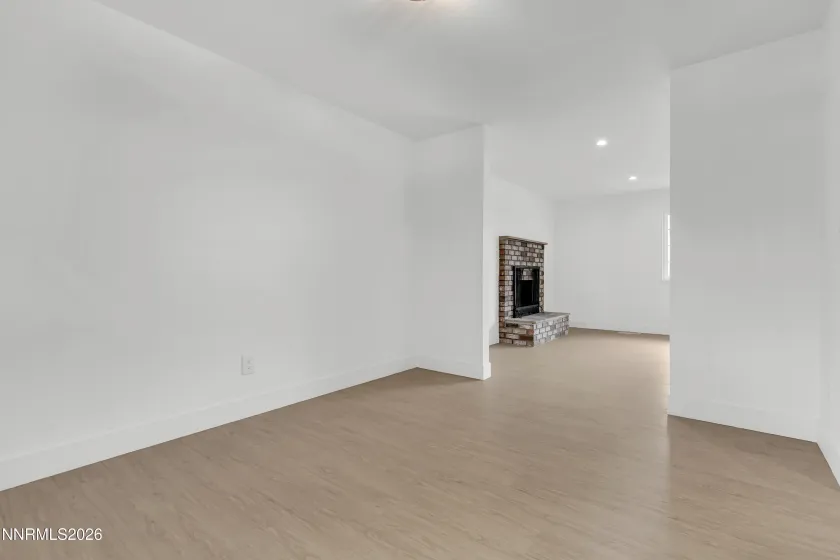 2560 Valmar, Reno, Nevada 89503, 3 Bedrooms Bedrooms, ,3 BathroomsBathrooms,Residential,Residential,Valmar,260003721