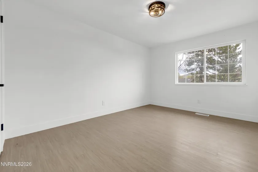 2560 Valmar, Reno, Nevada 89503, 3 Bedrooms Bedrooms, ,3 BathroomsBathrooms,Residential,Residential,Valmar,260003721