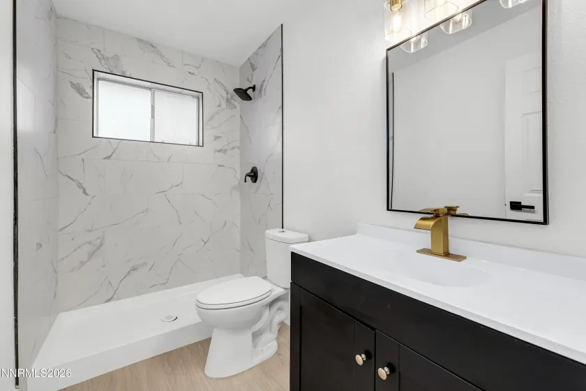 2560 Valmar, Reno, Nevada 89503, 3 Bedrooms Bedrooms, ,3 BathroomsBathrooms,Residential,Residential,Valmar,260003721