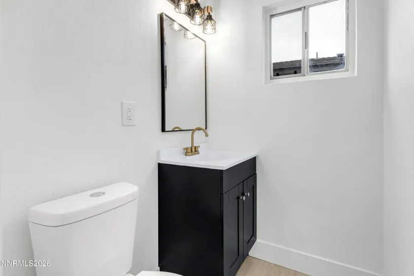 2560 Valmar, Reno, Nevada 89503, 3 Bedrooms Bedrooms, ,3 BathroomsBathrooms,Residential,Residential,Valmar,260003721