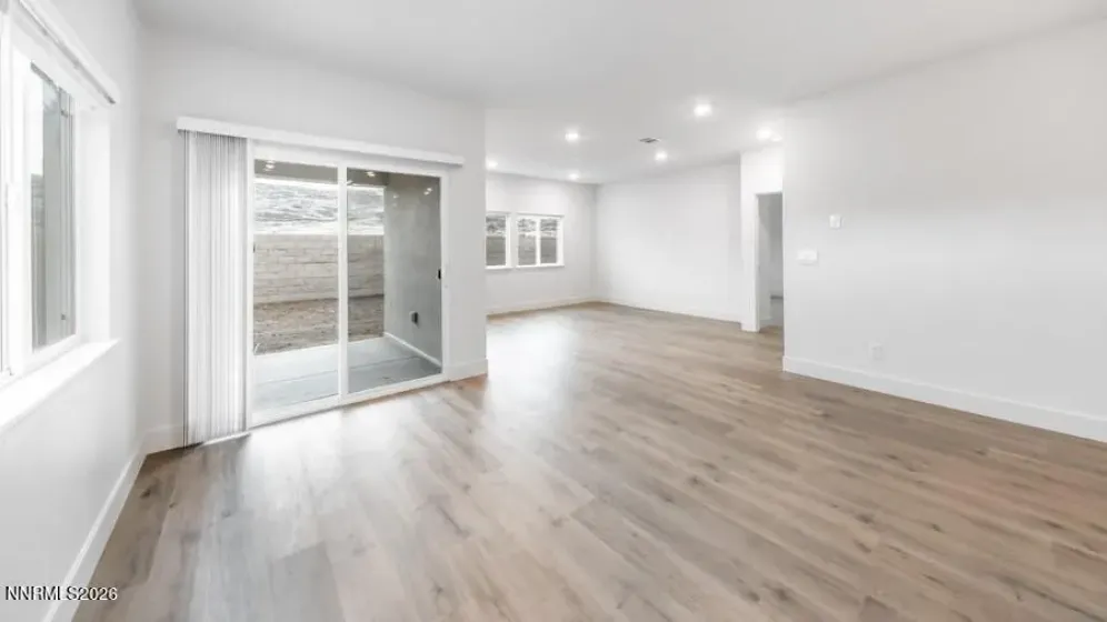 5974 Lazy Meadow, Sparks, Nevada 89436, 4 Bedrooms Bedrooms, ,2 BathroomsBathrooms,Residential,Residential,Lazy Meadow,260003723