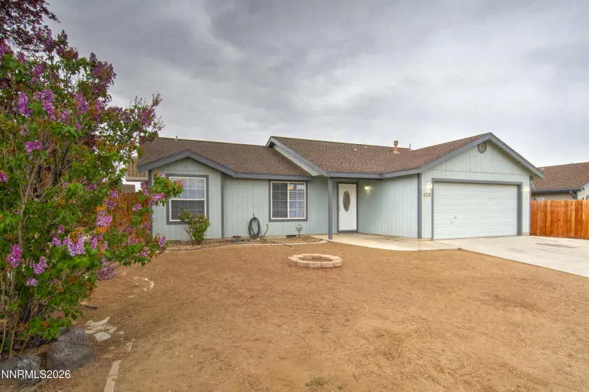 430 Bramble, Fernley, Nevada 89408, 3 Bedrooms Bedrooms, ,2 BathroomsBathrooms,Residential,Residential,Bramble,260003728