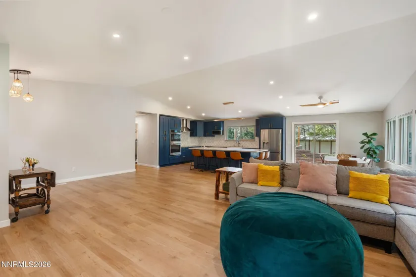 20980 Eaton, Reno, Nevada 89521, 4 Bedrooms Bedrooms, ,3 BathroomsBathrooms,Residential,Residential,Eaton,260003730