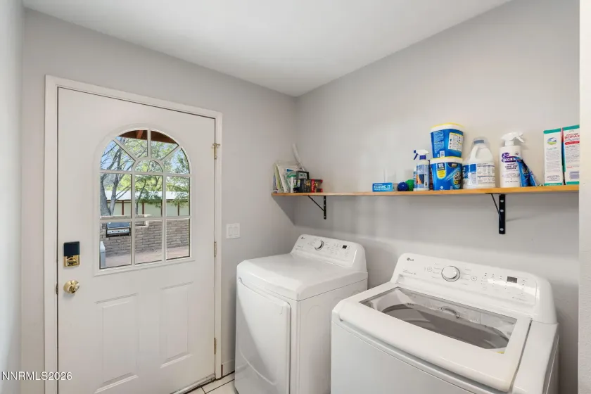 20980 Eaton, Reno, Nevada 89521, 4 Bedrooms Bedrooms, ,3 BathroomsBathrooms,Residential,Residential,Eaton,260003730