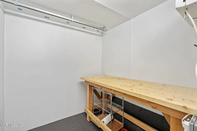 20980 Eaton, Reno, Nevada 89521, 4 Bedrooms Bedrooms, ,3 BathroomsBathrooms,Residential,Residential,Eaton,260003730