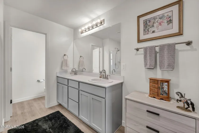 8830 Gazing Star, Reno, Nevada 89506, 3 Bedrooms Bedrooms, ,3 BathroomsBathrooms,Residential,Residential,Gazing Star,260003731