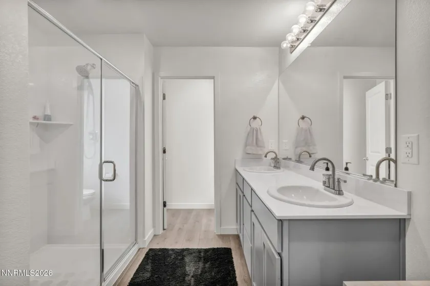 8830 Gazing Star, Reno, Nevada 89506, 3 Bedrooms Bedrooms, ,3 BathroomsBathrooms,Residential,Residential,Gazing Star,260003731