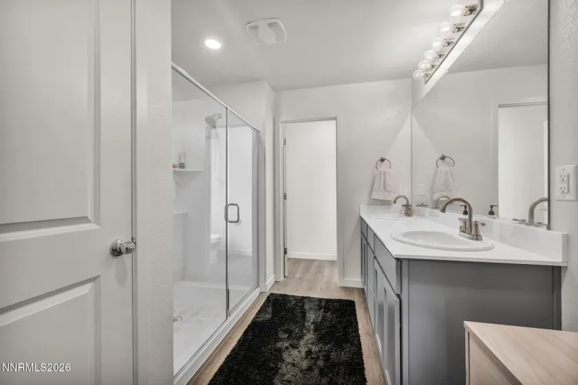 8830 Gazing Star, Reno, Nevada 89506, 3 Bedrooms Bedrooms, ,3 BathroomsBathrooms,Residential,Residential,Gazing Star,260003731