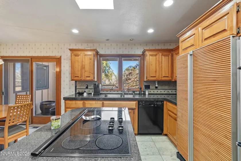 1425 Copper, Reno, Nevada 89519, 2 Bedrooms Bedrooms, ,3 BathroomsBathrooms,Residential,Residential,Copper,260003733