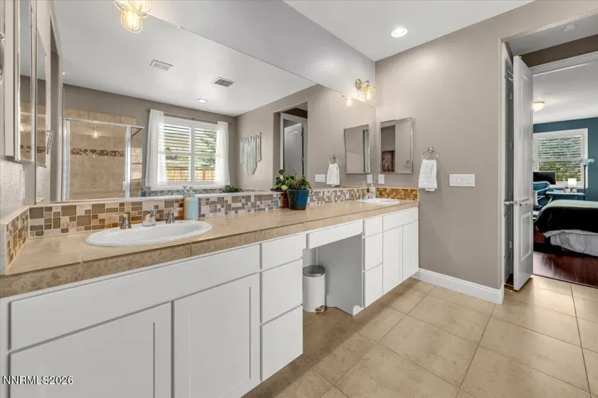 1697 Crescent Pointe, Reno, Nevada 89523, 4 Bedrooms Bedrooms, ,4 BathroomsBathrooms,Residential,Residential,Crescent Pointe,260003737