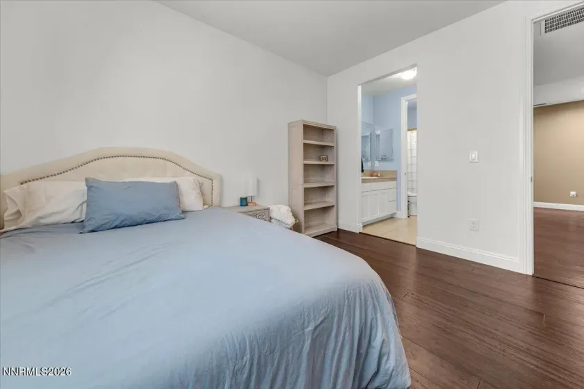 1697 Crescent Pointe, Reno, Nevada 89523, 4 Bedrooms Bedrooms, ,4 BathroomsBathrooms,Residential,Residential,Crescent Pointe,260003737