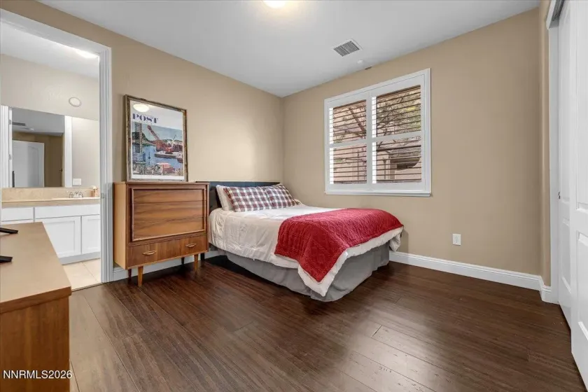 1697 Crescent Pointe, Reno, Nevada 89523, 4 Bedrooms Bedrooms, ,4 BathroomsBathrooms,Residential,Residential,Crescent Pointe,260003737