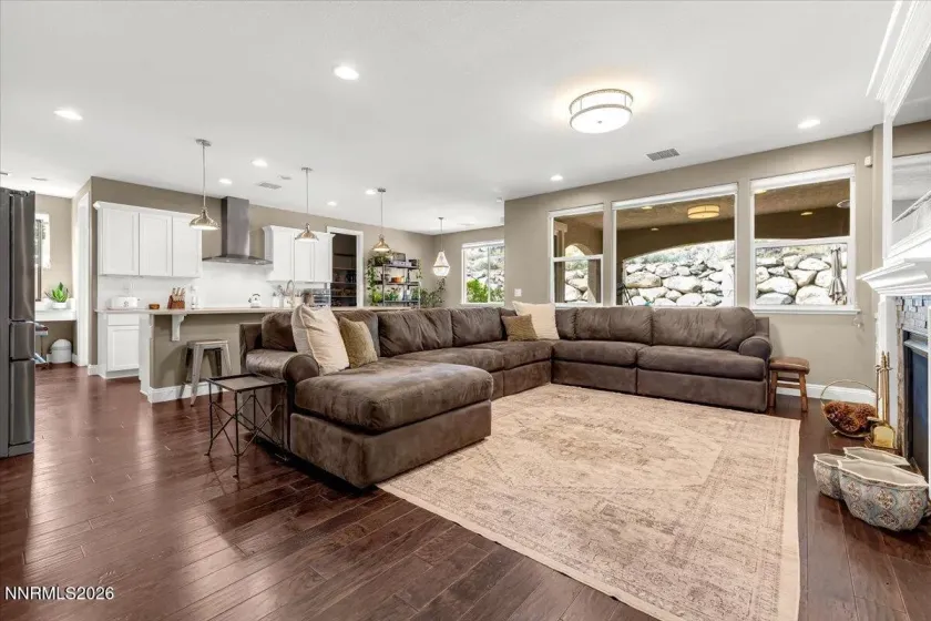 1697 Crescent Pointe, Reno, Nevada 89523, 4 Bedrooms Bedrooms, ,4 BathroomsBathrooms,Residential,Residential,Crescent Pointe,260003737