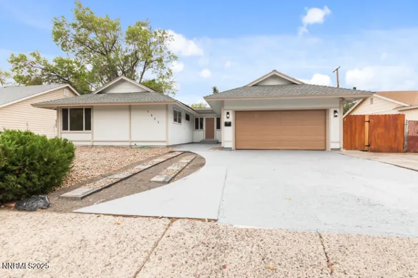 1655 Byrd, Sparks, Nevada 89431, 3 Bedrooms Bedrooms, ,2 BathroomsBathrooms,Residential,Residential,Byrd,260003134