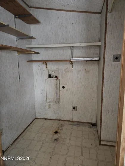 255 Danforth, Sun Valley, Nevada 89433, 3 Bedrooms Bedrooms, ,2 BathroomsBathrooms,Residential,Residential,Danforth,260003739