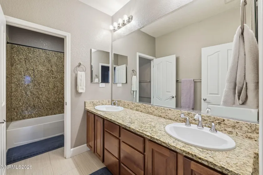 7120 High Hill, Sparks, Nevada 89436, 4 Bedrooms Bedrooms, ,3 BathroomsBathrooms,Residential,Residential,High Hill,260003740