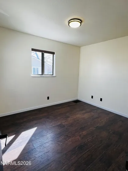 507 Burns, Reno, Nevada 89502, 2 Bedrooms Bedrooms, ,1 BathroomBathrooms,Residential,Residential,Burns,260003741