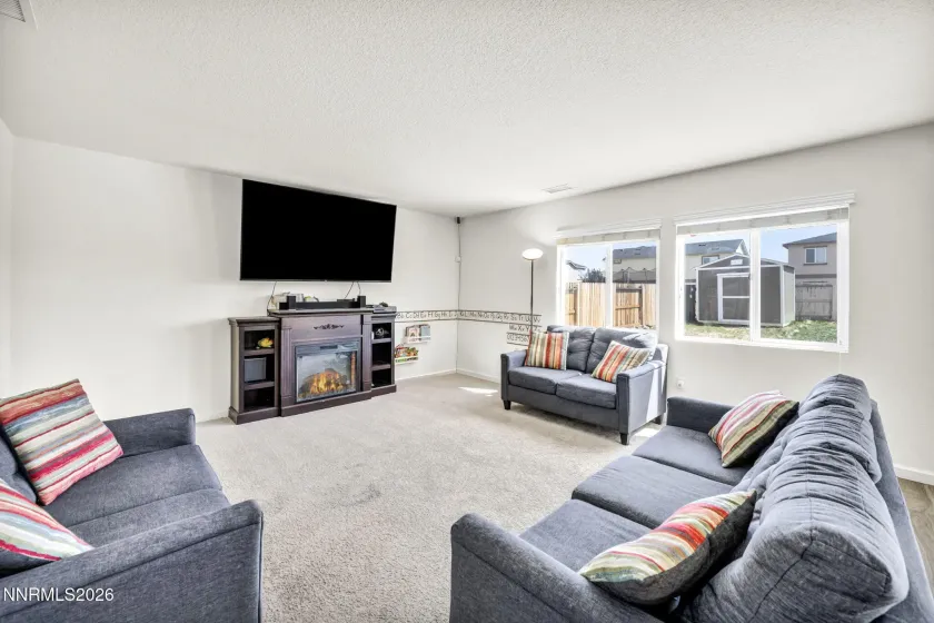 8982 Wolf River, Reno, Nevada 89506, 4 Bedrooms Bedrooms, ,3 BathroomsBathrooms,Residential,Residential,Wolf River,260003743