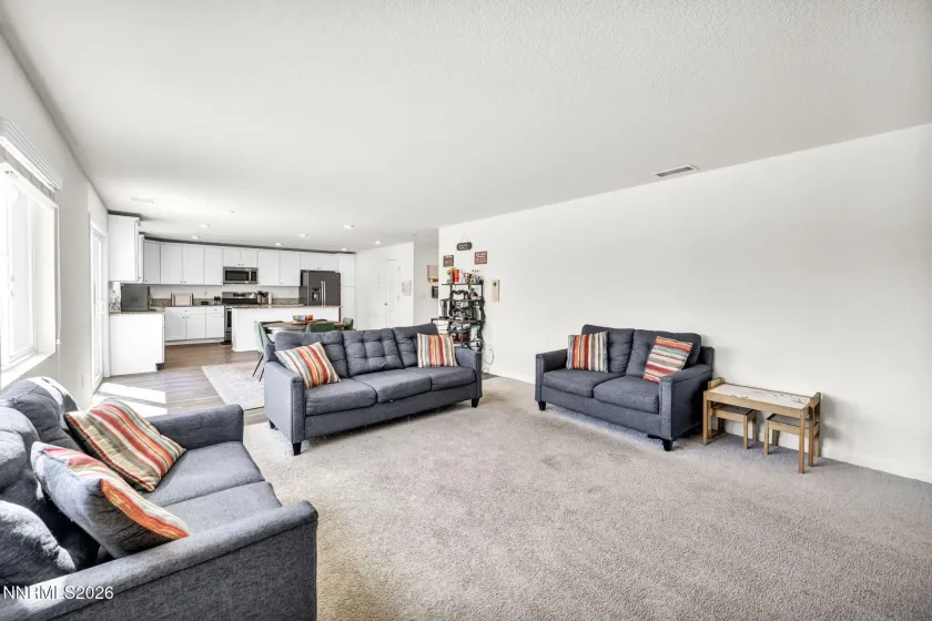 8982 Wolf River, Reno, Nevada 89506, 4 Bedrooms Bedrooms, ,3 BathroomsBathrooms,Residential,Residential,Wolf River,260003743