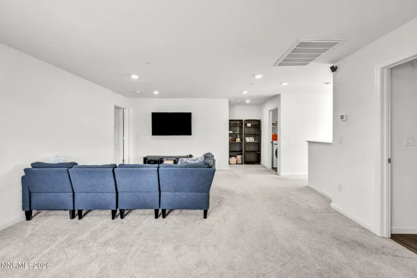 8982 Wolf River, Reno, Nevada 89506, 4 Bedrooms Bedrooms, ,3 BathroomsBathrooms,Residential,Residential,Wolf River,260003743