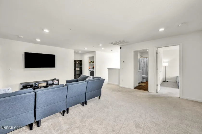 8982 Wolf River, Reno, Nevada 89506, 4 Bedrooms Bedrooms, ,3 BathroomsBathrooms,Residential,Residential,Wolf River,260003743