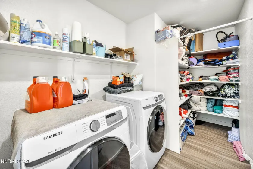 8982 Wolf River, Reno, Nevada 89506, 4 Bedrooms Bedrooms, ,3 BathroomsBathrooms,Residential,Residential,Wolf River,260003743