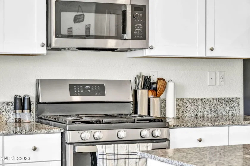 8982 Wolf River, Reno, Nevada 89506, 4 Bedrooms Bedrooms, ,3 BathroomsBathrooms,Residential,Residential,Wolf River,260003743