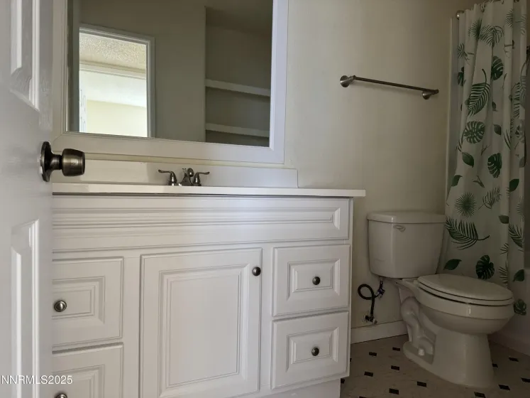 4600 Neil, Reno, Nevada 89502, 2 Bedrooms Bedrooms, ,1 BathroomBathrooms,Residential,Residential,Neil,260003744