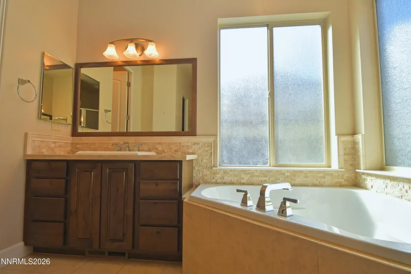 3945 San Donato, Reno, Nevada 89519, 3 Bedrooms Bedrooms, ,3 BathroomsBathrooms,Residential Lease,Manufactured,San Donato,260003746