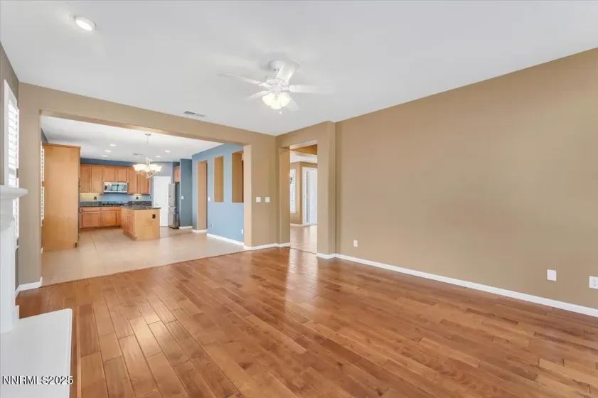 530 Alydar, Reno, Nevada 89521, 4 Bedrooms Bedrooms, ,3 BathroomsBathrooms,Residential,Residential,Alydar,250055430