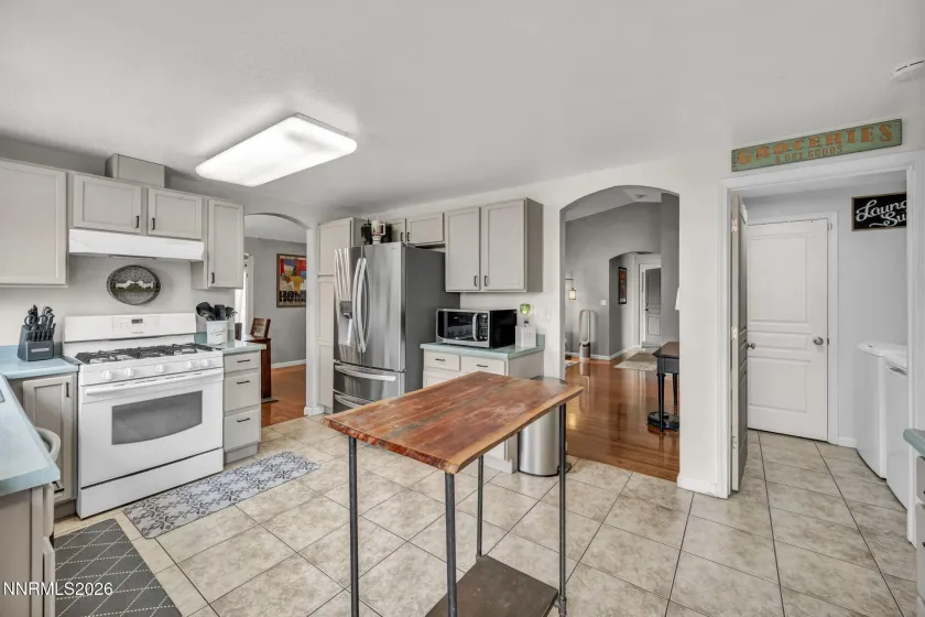 522 Sugarloaf, Dayton, Nevada 89403, 3 Bedrooms Bedrooms, ,2 BathroomsBathrooms,Residential,Residential,Sugarloaf,260003752