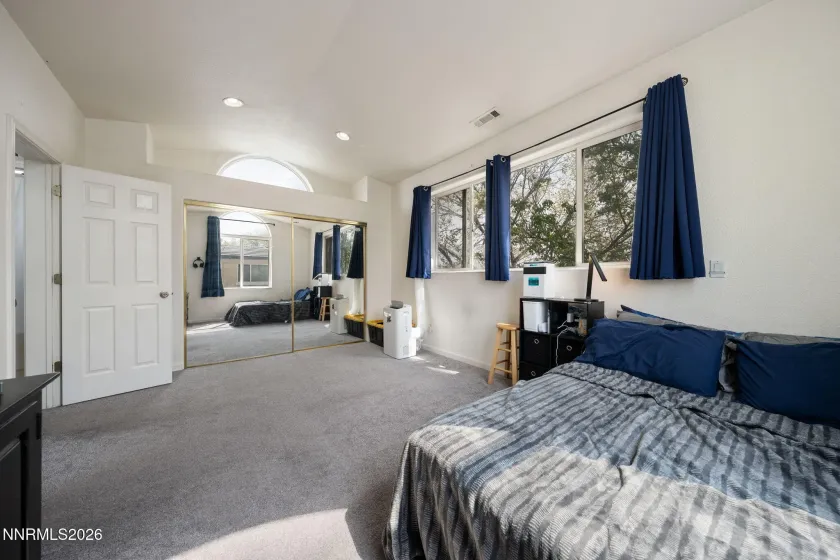 501 Warren, Reno, Nevada 89509, 2 Bedrooms Bedrooms, ,3 BathroomsBathrooms,Residential,Residential,Warren,260003758