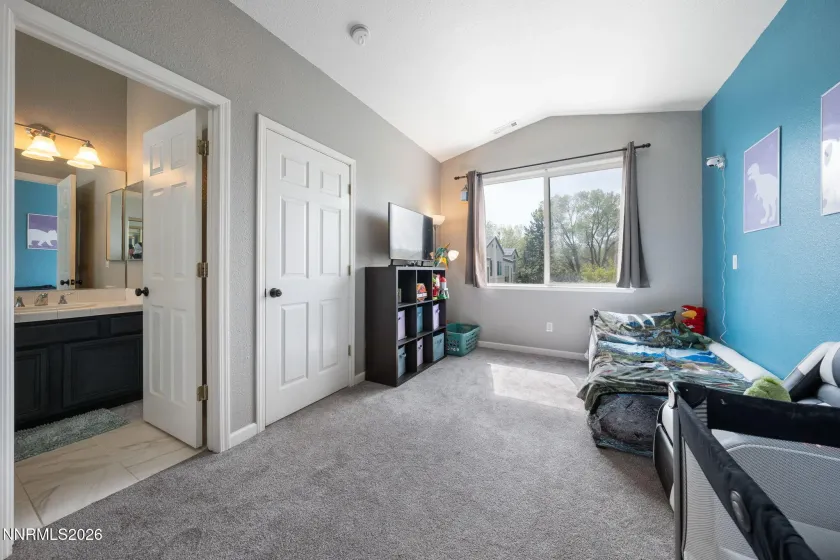 501 Warren, Reno, Nevada 89509, 2 Bedrooms Bedrooms, ,3 BathroomsBathrooms,Residential,Residential,Warren,260003758