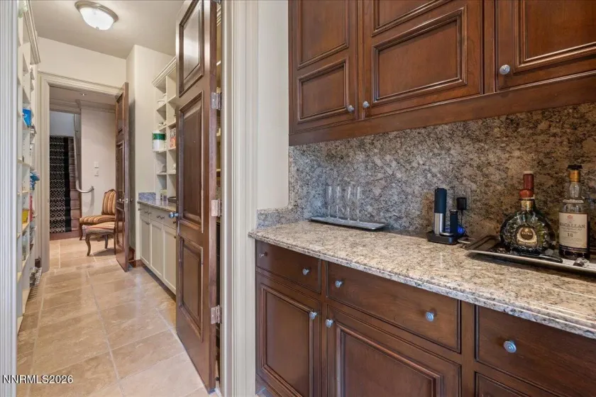 6025 Lake Geneva, Reno, Nevada 89511, 6 Bedrooms Bedrooms, ,6 BathroomsBathrooms,Residential,Residential,Lake Geneva,260003759